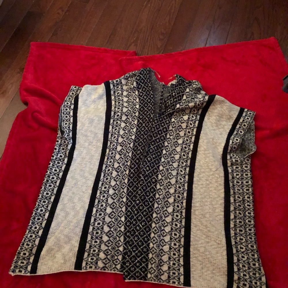 Sweater cape